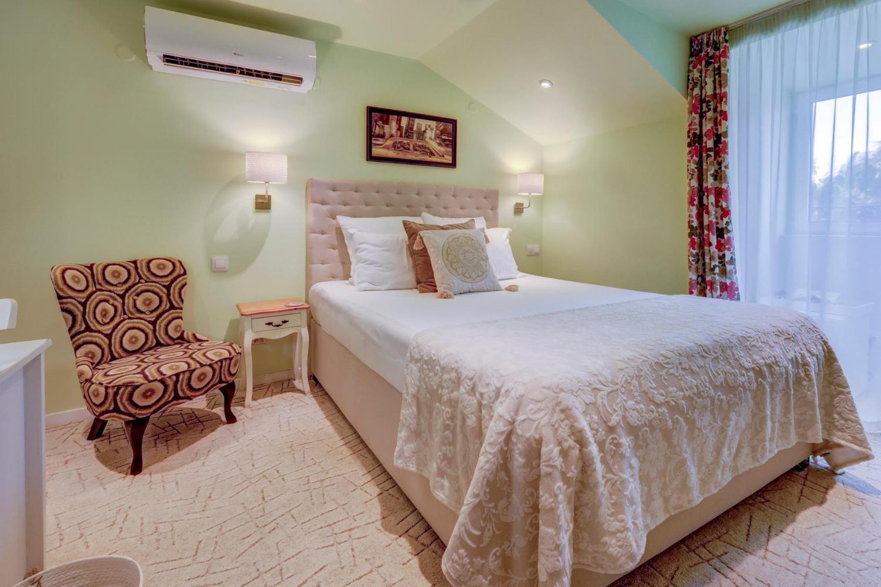City Boutique Inn Varna Extérieur photo