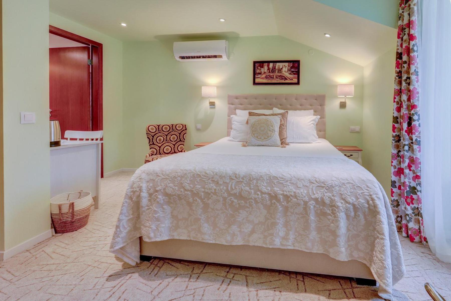City Boutique Inn Varna Extérieur photo