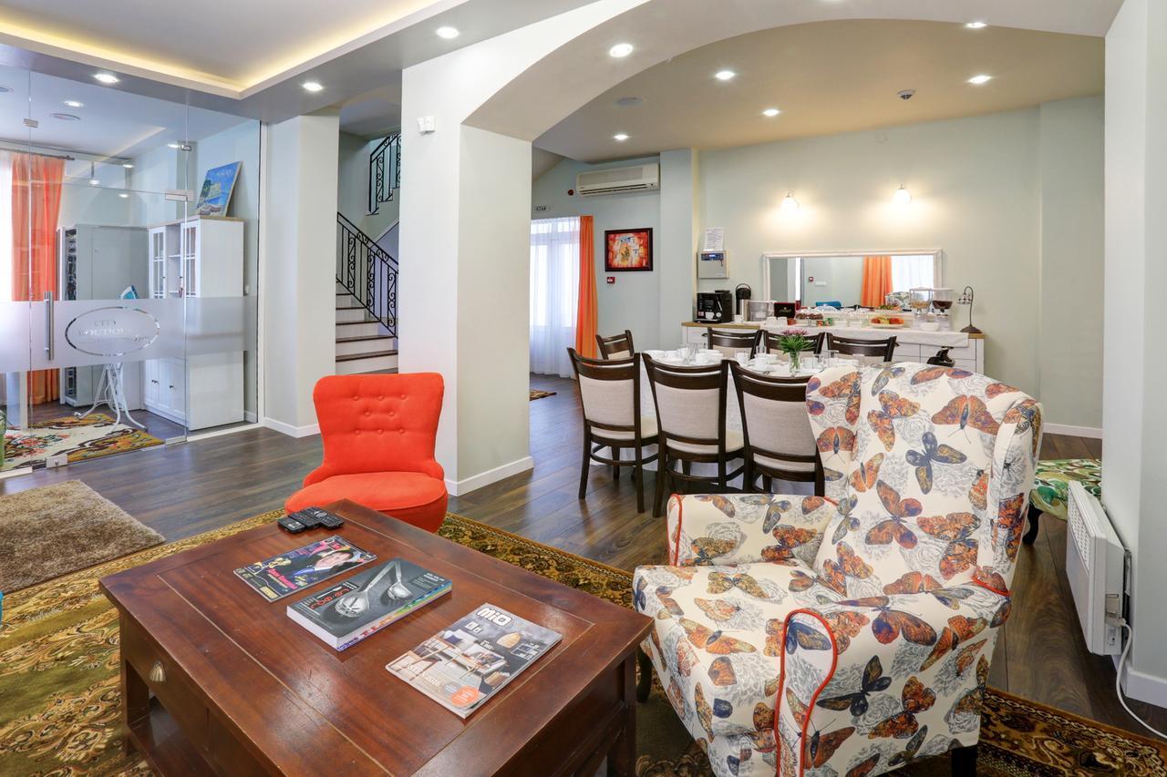 City Boutique Inn Varna Extérieur photo